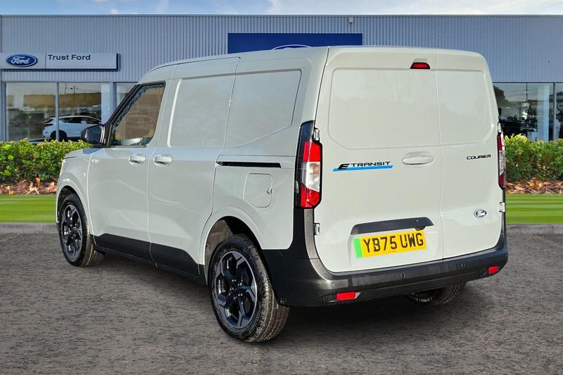 Used Ford E-Transit Courier 2025 for sale - 77367577: Photo 2