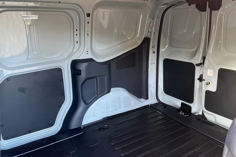 Used Ford E-Transit Courier 2025 for sale - 77367577: Photo 4