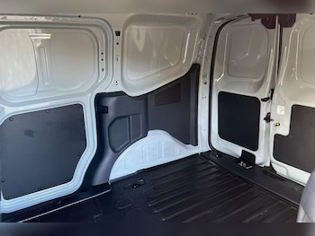 Used Ford Transit Courier 2025 for sale - 77367577: Photo