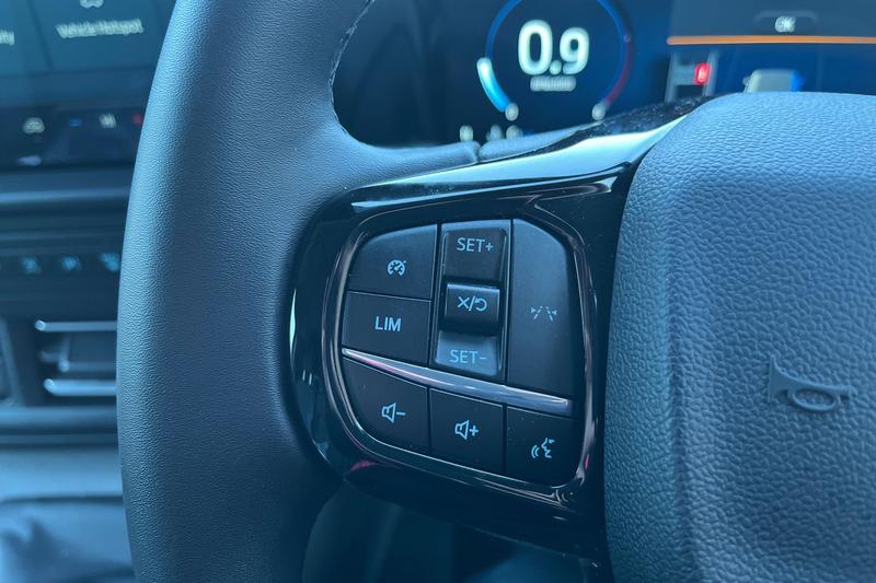 Used Ford Transit Custom 2025 for sale - 78015284: Photo 30