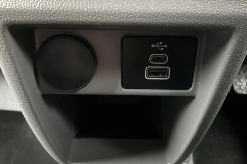 Used Ford Transit Custom 2024 for sale - 76895638: Photo 25