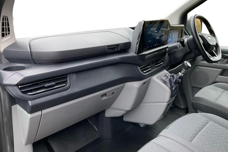 Used Ford Transit Custom 2024 for sale - 76895638: Photo 3