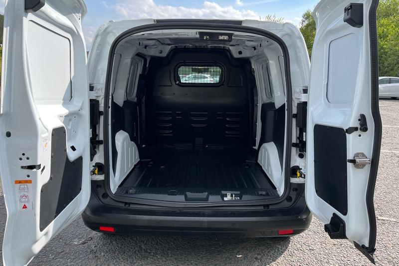 Used Ford Transit Courier 2024 for sale - 76568656: Photo 7