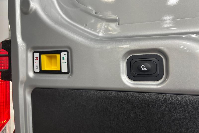 Used Ford Transit 2025 for sale - 77545877: Photo 24