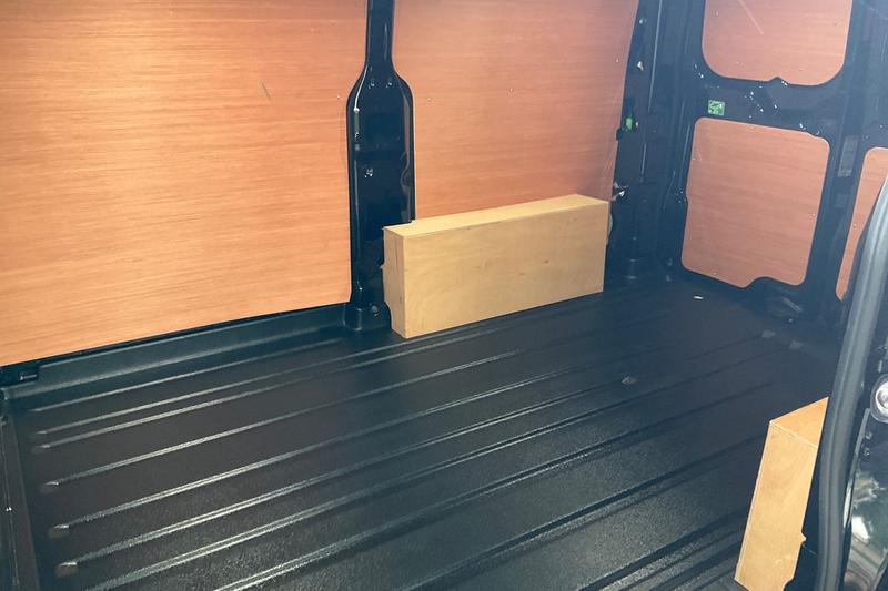 Used Ford Transit Custom 2025 for sale - 76178159: Photo 4