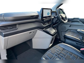 Used Ford Transit Custom 2025 for sale - 76545376: Photo