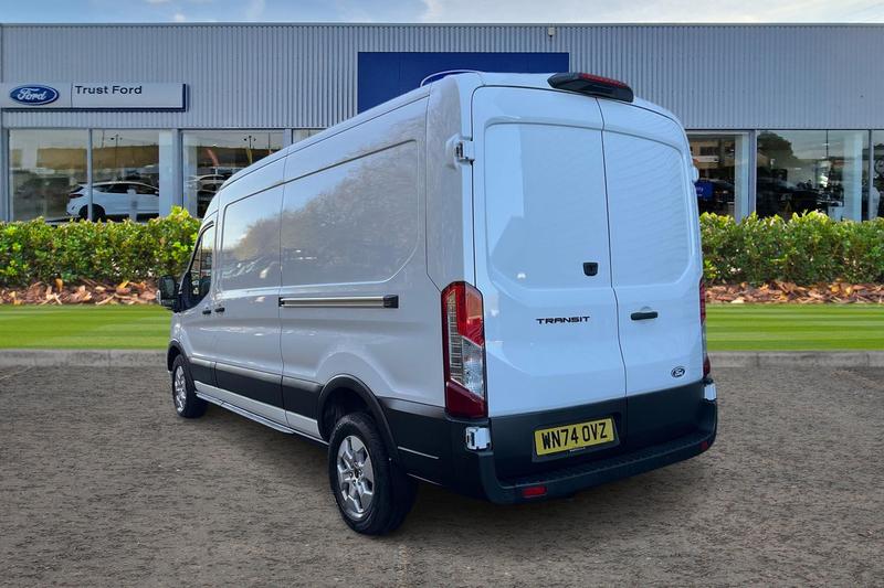Used Ford Transit 2024 for sale - 76904505: Photo 2