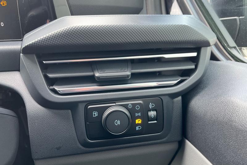 Used Ford Transit Custom 2025 for sale - 77532735: Photo 19