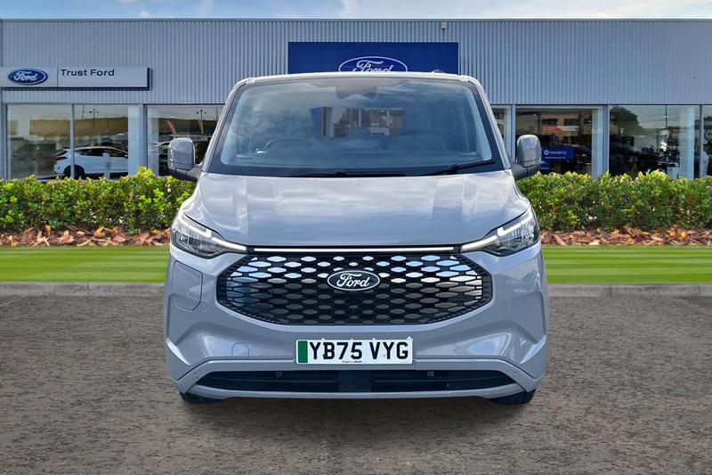 Used Ford Tourneo Custom 2025 for sale - 77354451: Photo 11