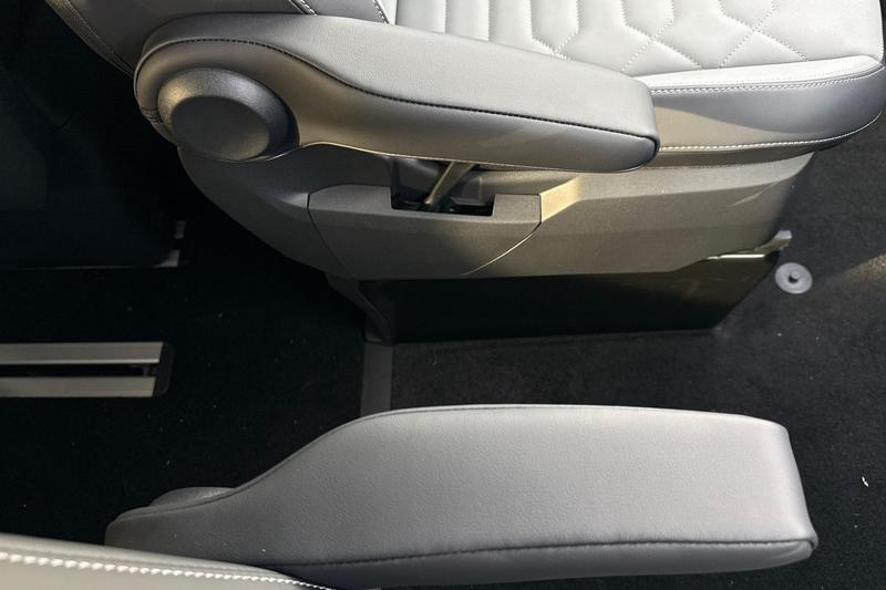 Used Ford Tourneo Custom 2025 for sale - 77354451: Photo 30