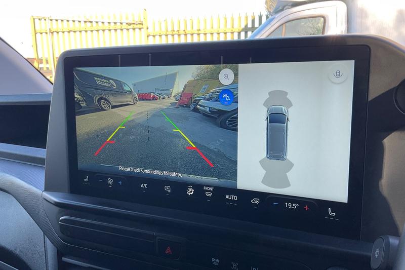 Used Ford Transit Custom 2025 for sale - 76767095: Photo 25