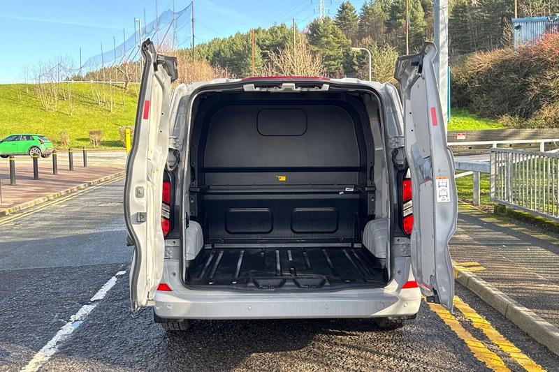 Used Ford Transit Custom 2025 for sale - 77557140: Photo 6