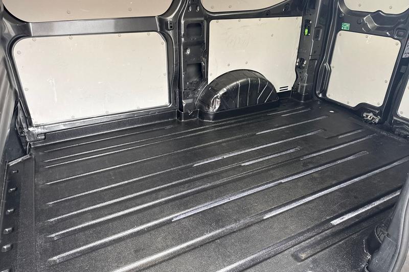 Used Ford Transit Custom 2024 for sale - 77339993: Photo 4