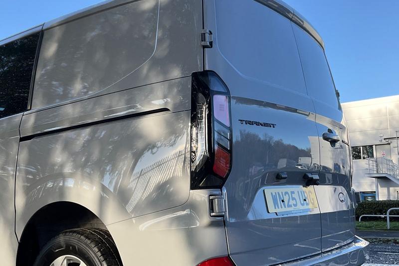 Used Ford Transit Custom 2025 for sale - 76904532: Photo 15