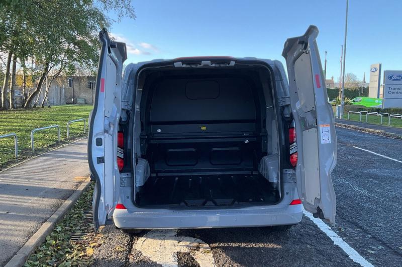 Used Ford Transit Custom 2025 for sale - 76904532: Photo 6