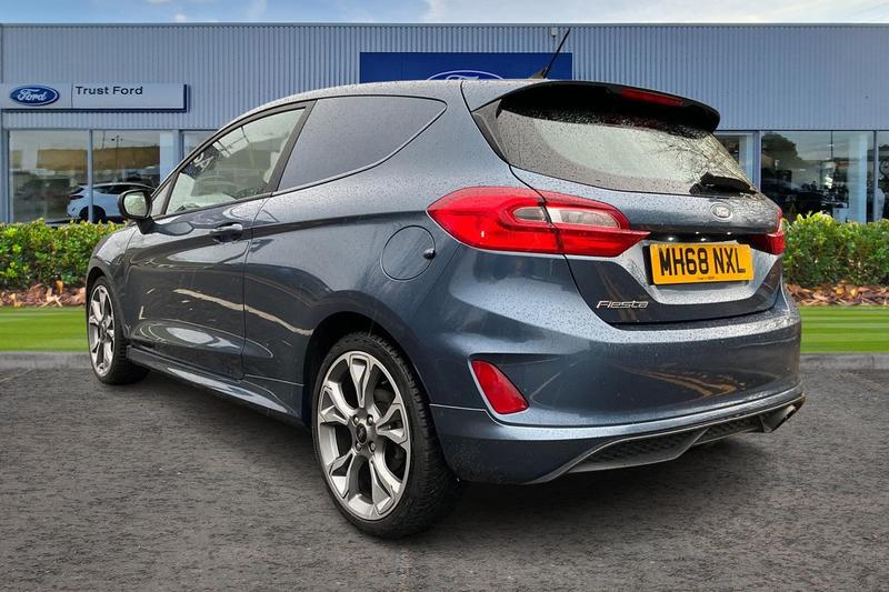 Used Ford Fiesta 2019 for sale - 76960762: Photo 2