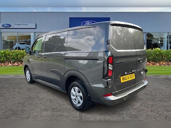 Used Ford Transit Custom 2024 for sale - 79021533: Photo