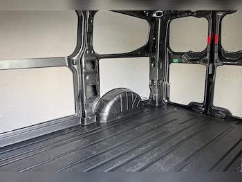 Used Ford Transit Custom 2024 for sale - 79021533: Photo