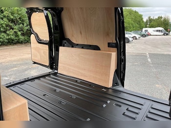 Used Ford Transit Connect 2025 for sale - 78942218: Photo