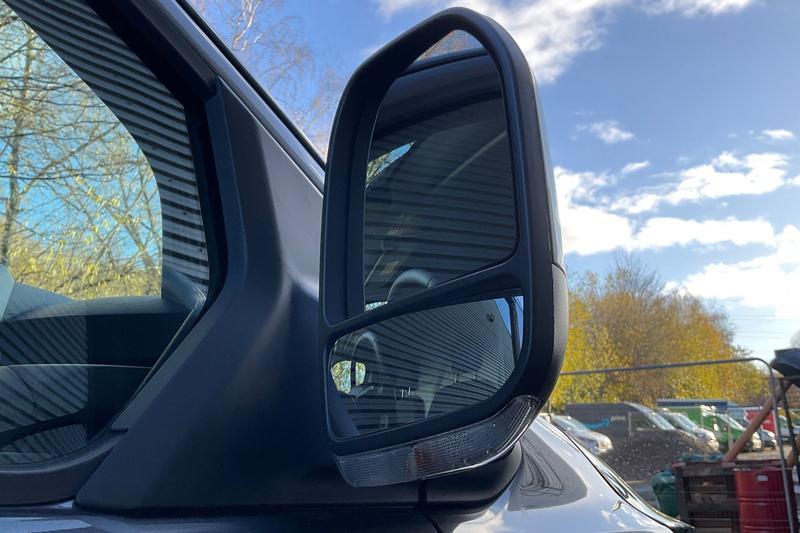 Used Ford E-Transit 2025 for sale - 76767104: Photo 14