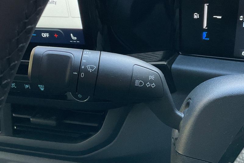 Used Ford E-Transit 2025 for sale - 76767104: Photo 24