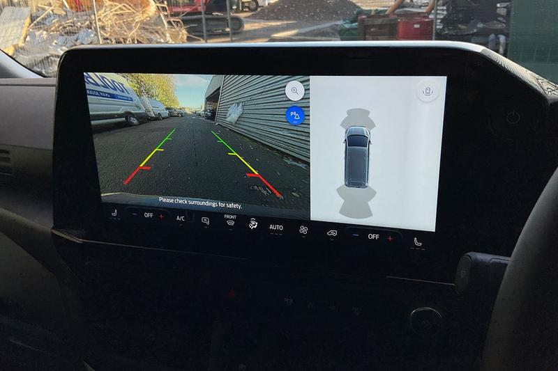 Used Ford E-Transit 2025 for sale - 76767104: Photo 30