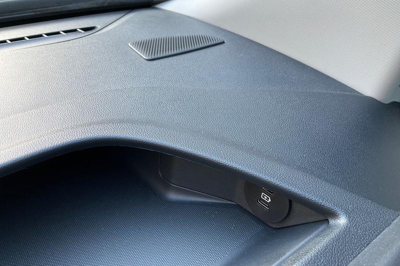 Used Ford E-Transit 2025 for sale - 76767104: Photo 32