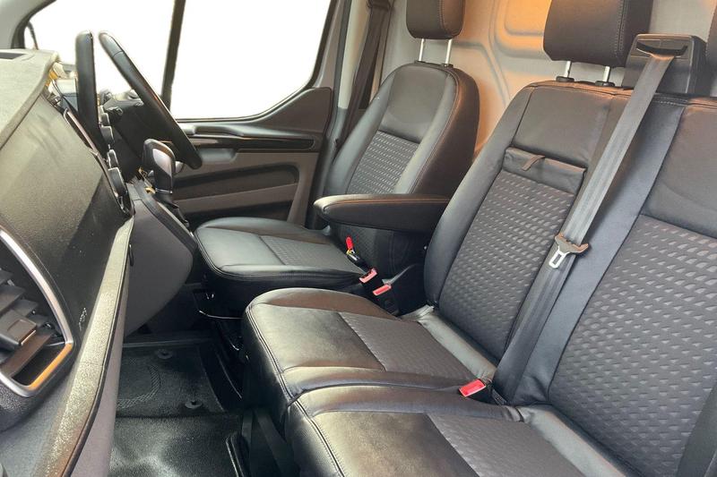 Used Ford Transit Custom 2023 for sale - 76960760: Photo 10