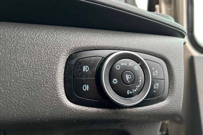 Used Ford Transit Custom 2023 for sale - 77718650: Photo 28