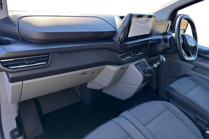 Used Ford Transit Custom 2024 for sale - 77592871: Photo 3