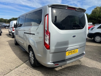 Used Ford Tourneo Custom 2019 for sale - 75838353: Photo