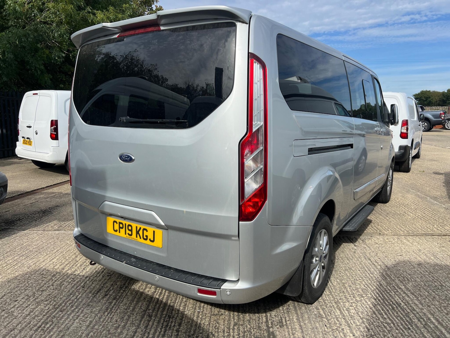 Used Ford Tourneo Custom 2019 for sale - 75838353: Photo 3