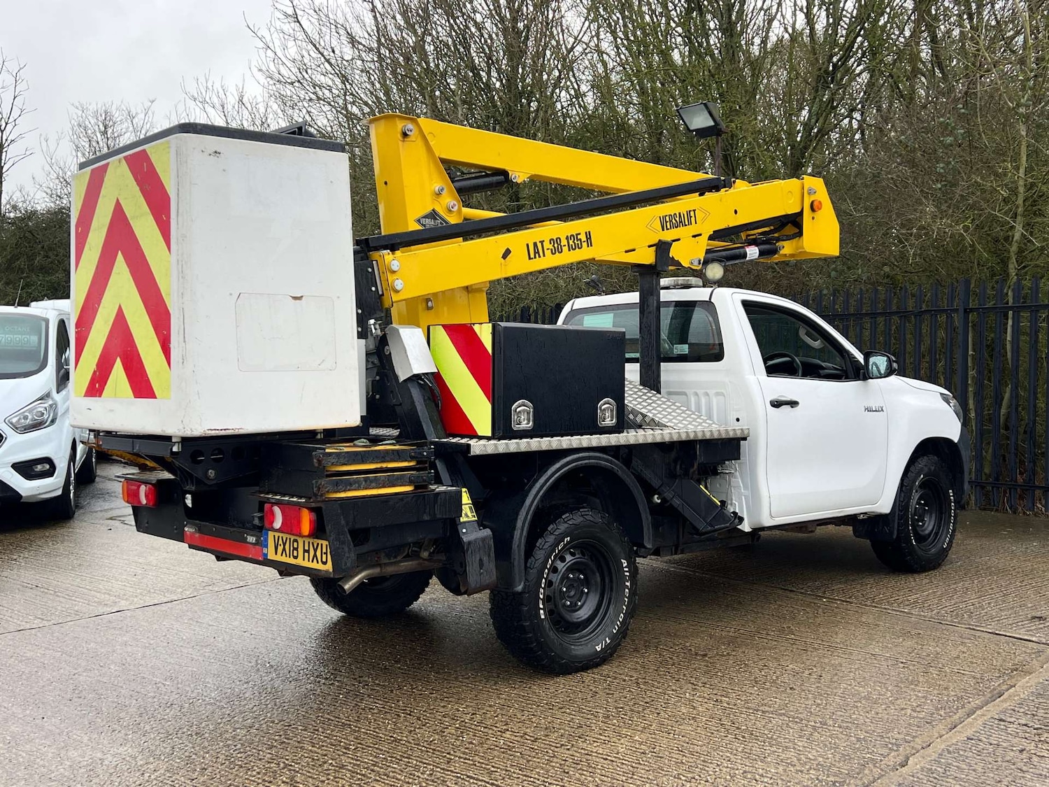 Used Toyota Hilux 2018 for sale - 77476414: Photo 4