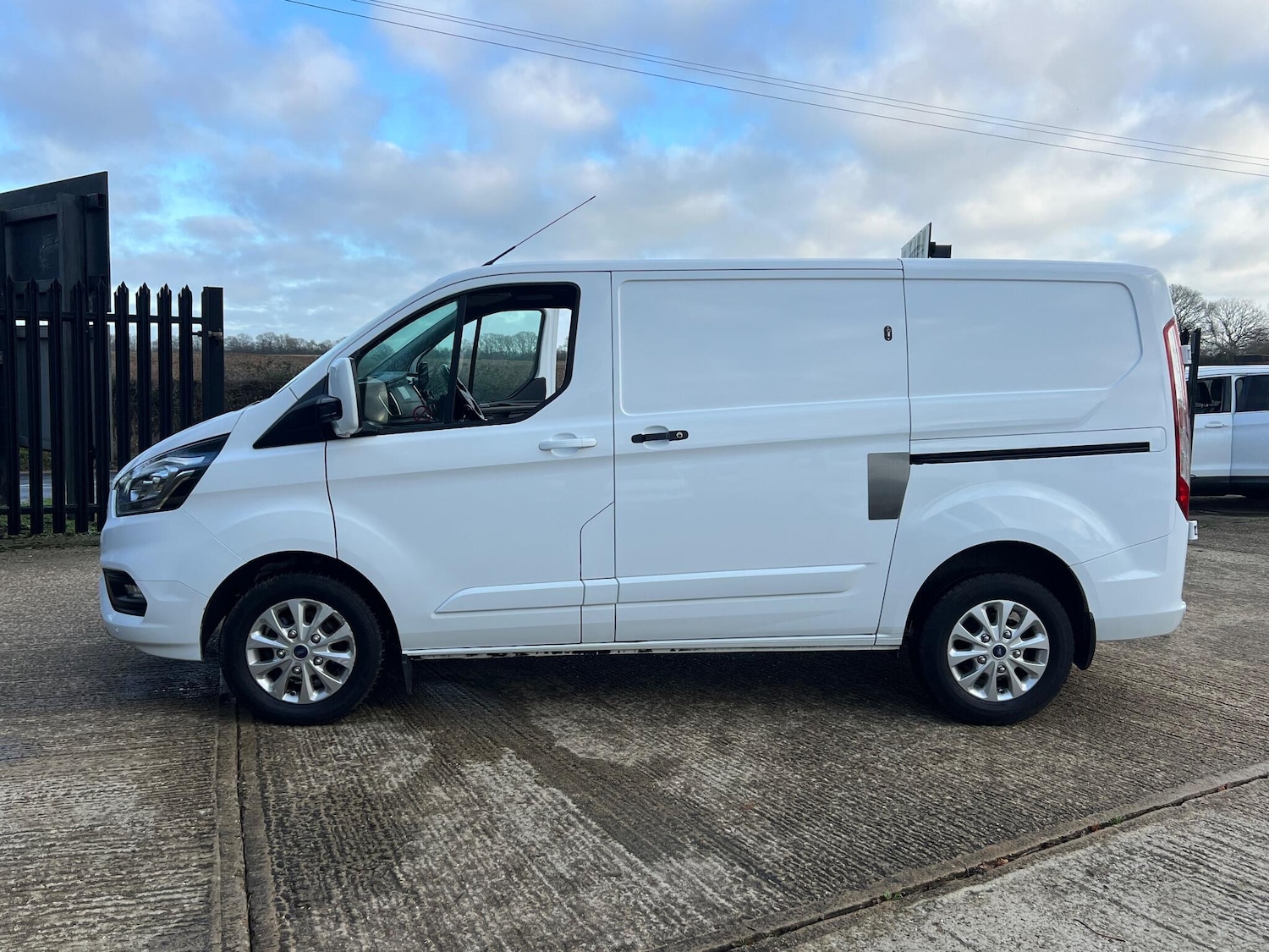 Used Ford Transit Custom for sale - 77057485: Photo 14