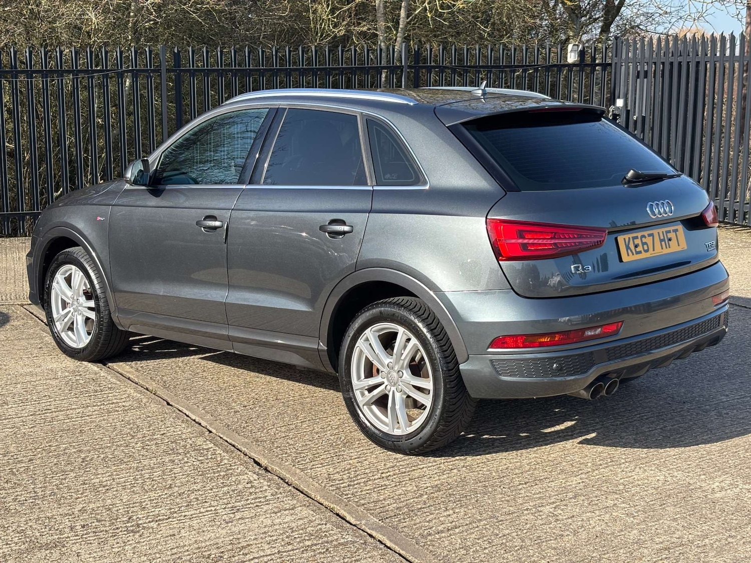 Used Audi Q3 2017 for sale - 77664917: Photo 11