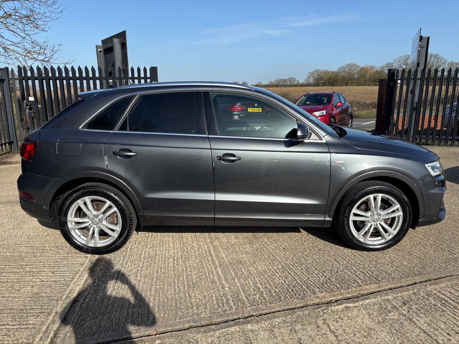 Used Audi Q3 2017 for sale - 77664917: Photo 13