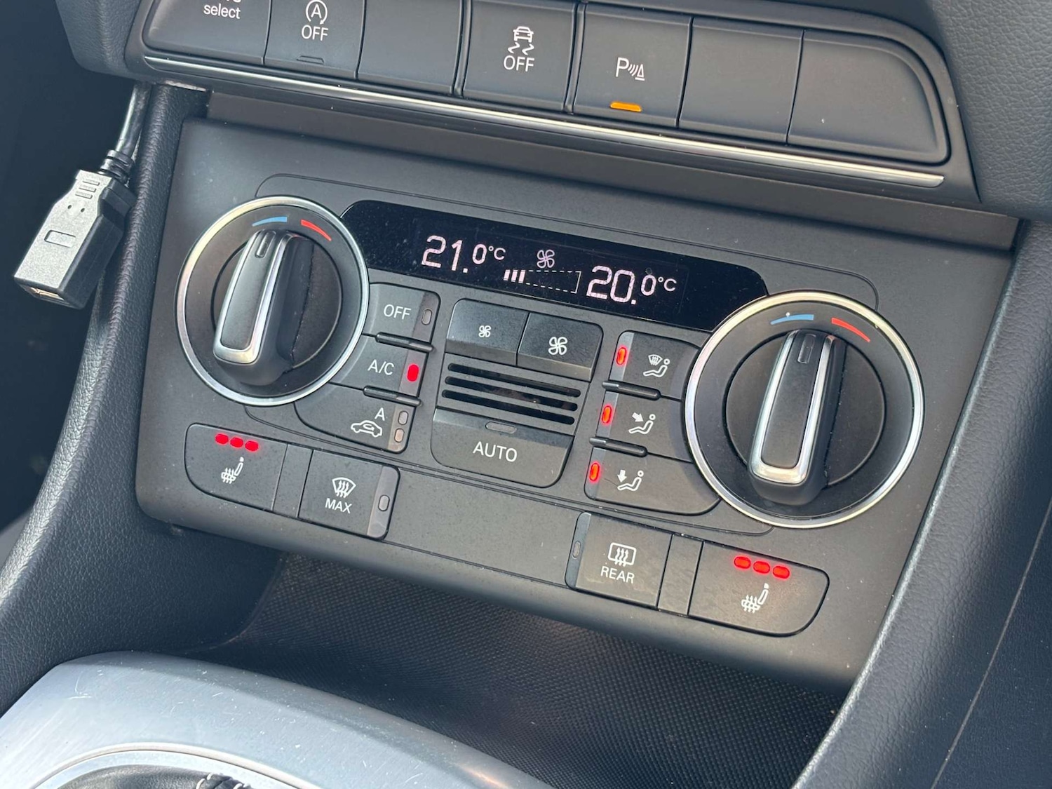 Used Audi Q3 2017 for sale - 77664917: Photo 27