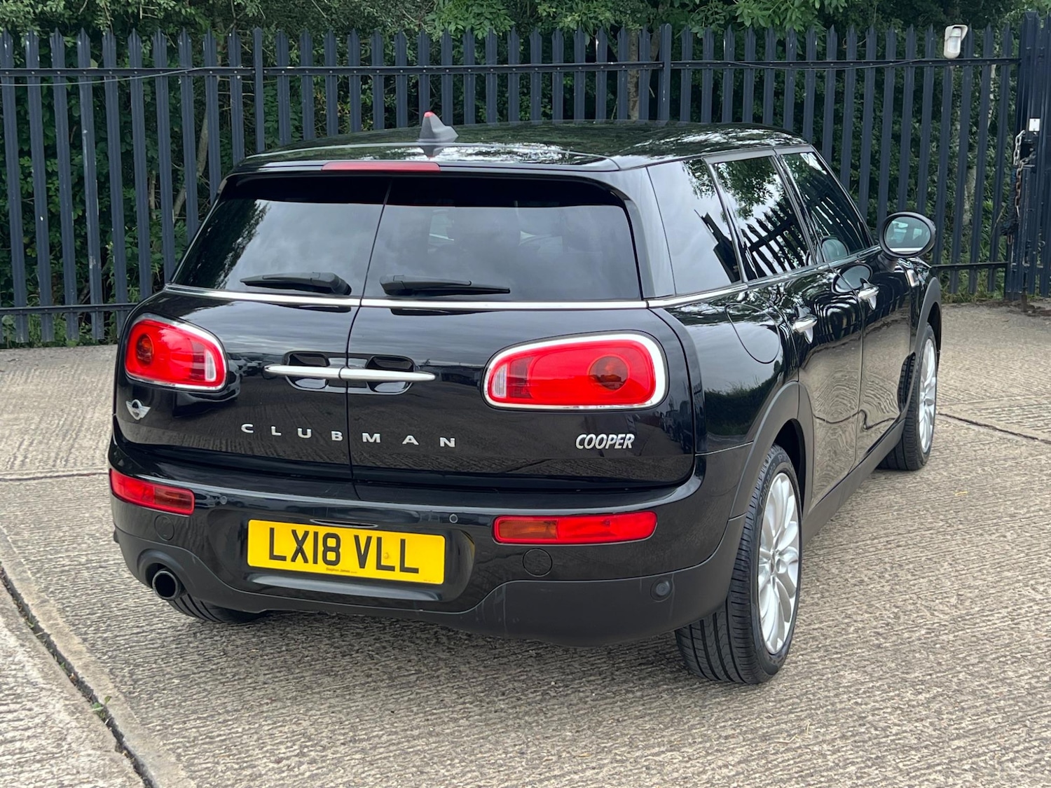Vehicle 21