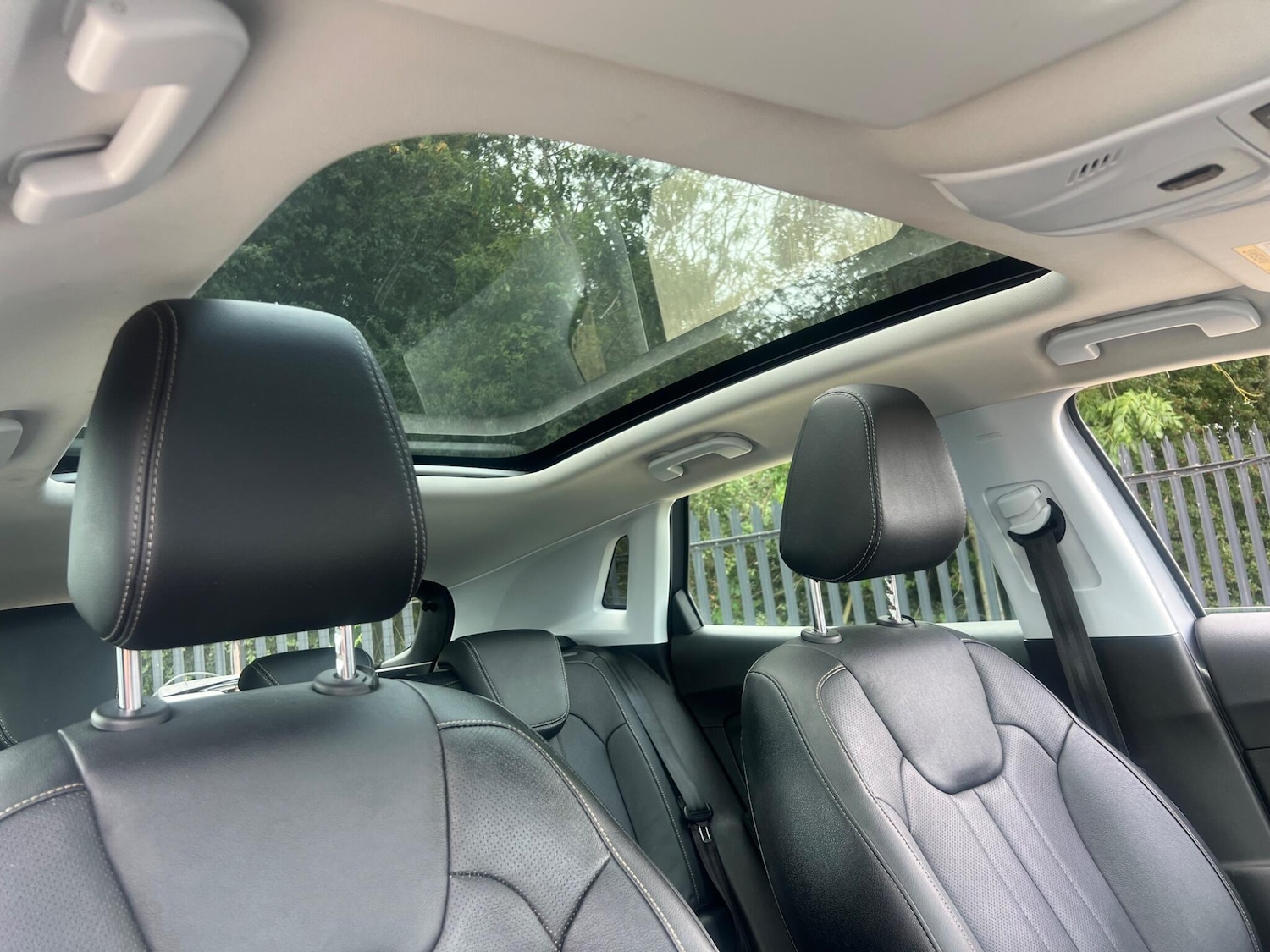 Used Vauxhall Grandland X 2019 for sale - 76989175: Photo 5