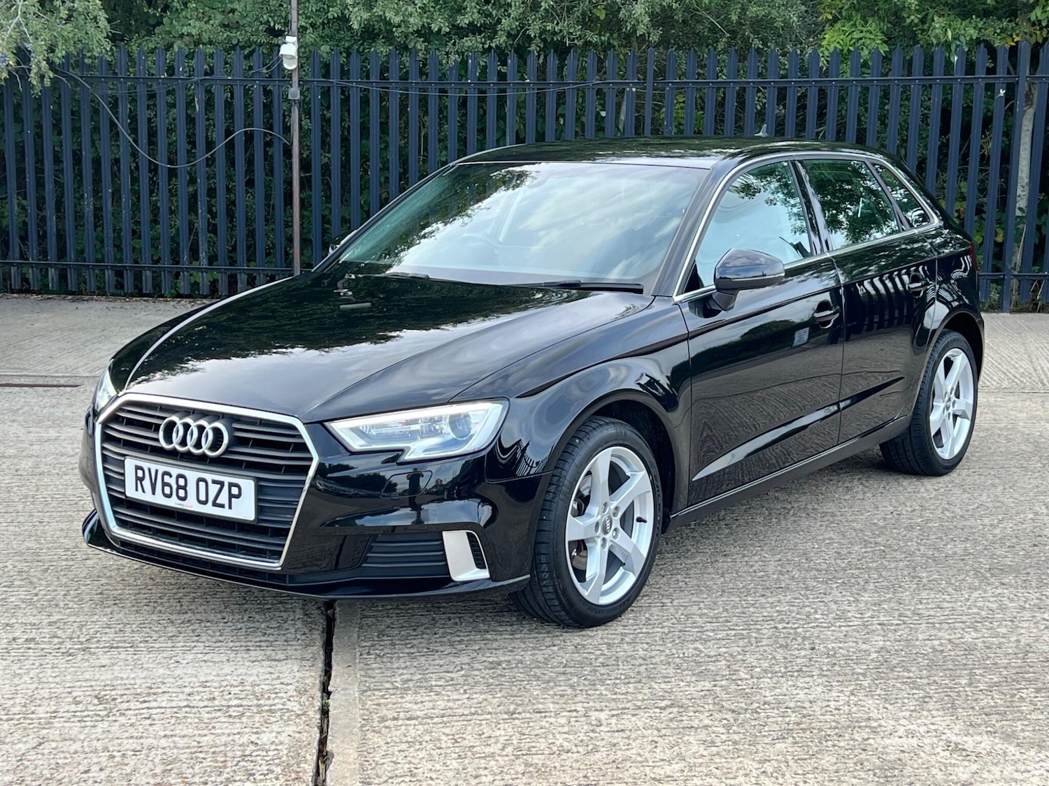 Used Audi A3 2018 for sale - 76060289: Photo 1