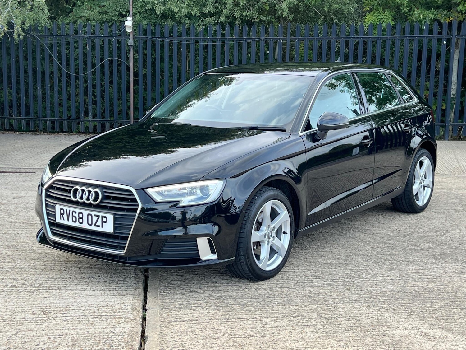 Used Audi A3 2018 for sale - 76060289: Photo 14