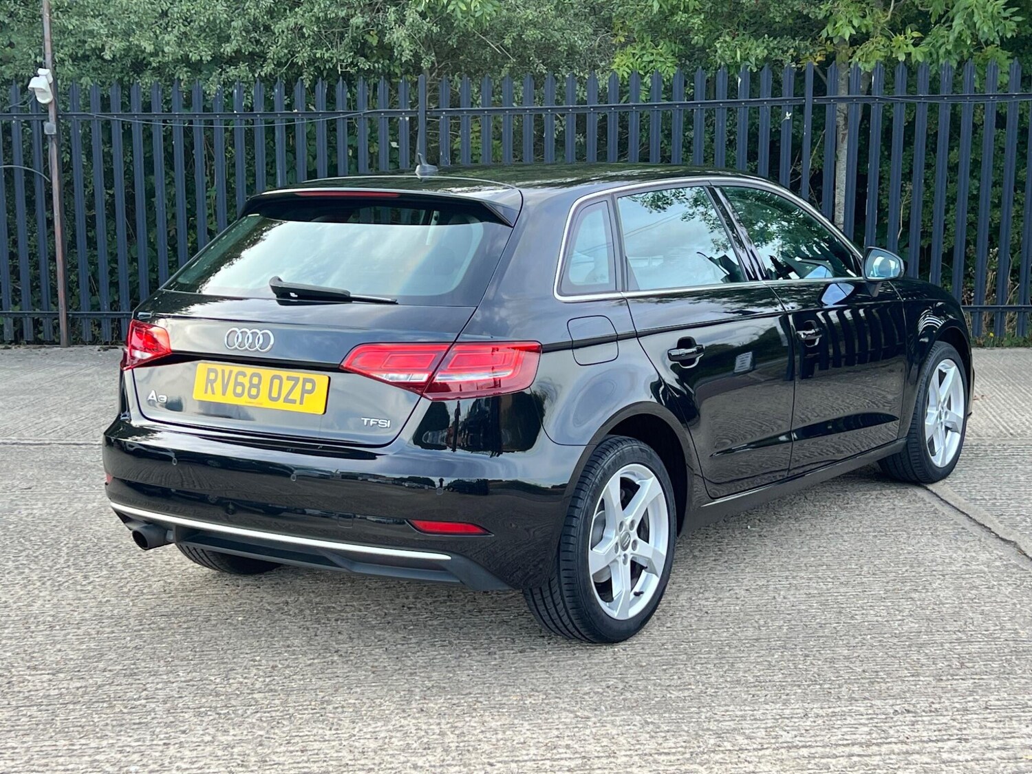 Used Audi A3 2018 for sale - 76060289: Photo 25