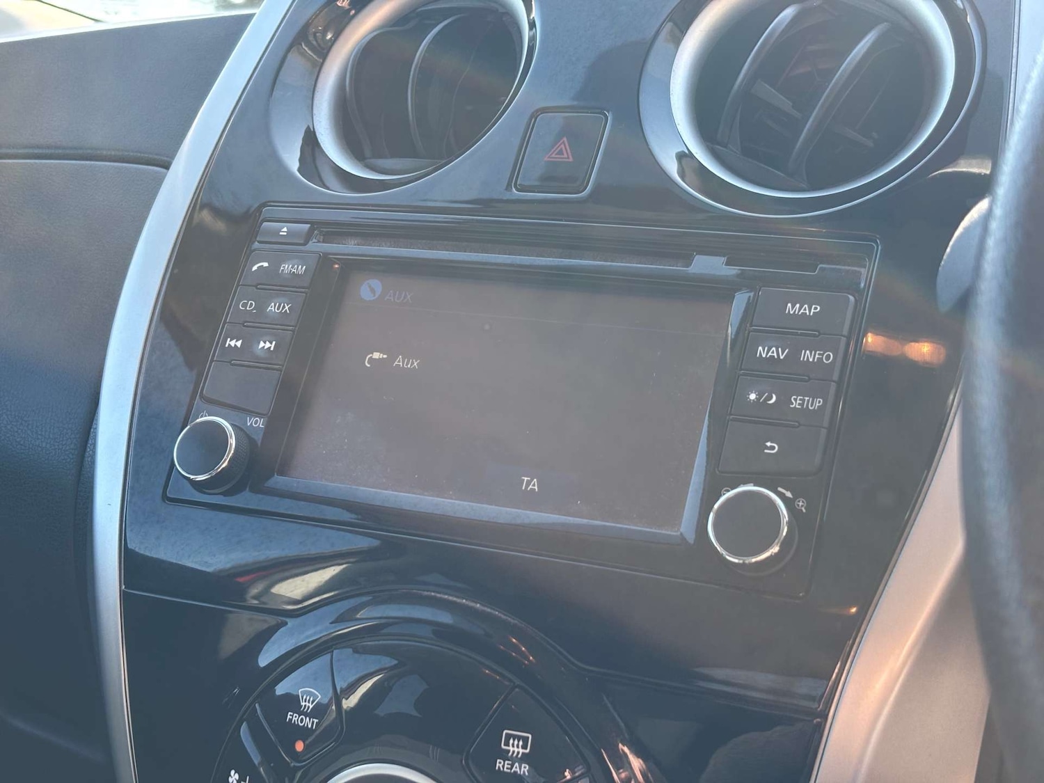 Used Nissan Note 2014 for sale - 77669305: Photo 29