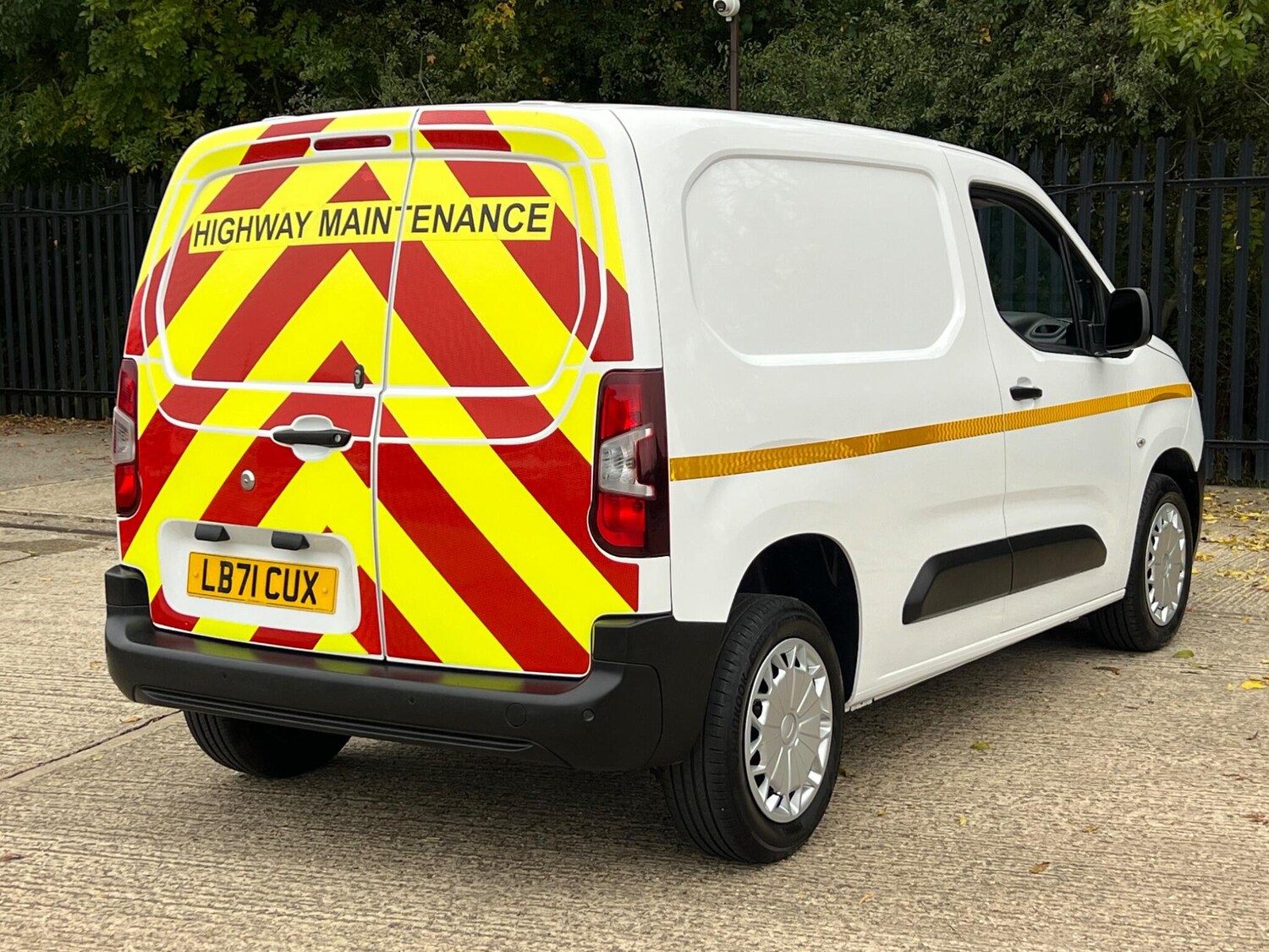 Used Citroen Berlingo 2021 for sale - 76269823: Photo 11