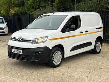 2021 (71) - 1.5 BlueHDi 1000 Enterprise M Pro SWB Euro 6 (s/s) 5dr