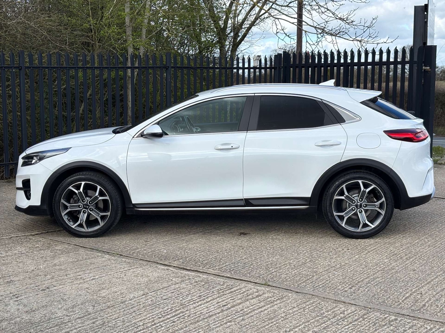 Used Kia XCeed 2020 for sale - 77833288: Photo 15