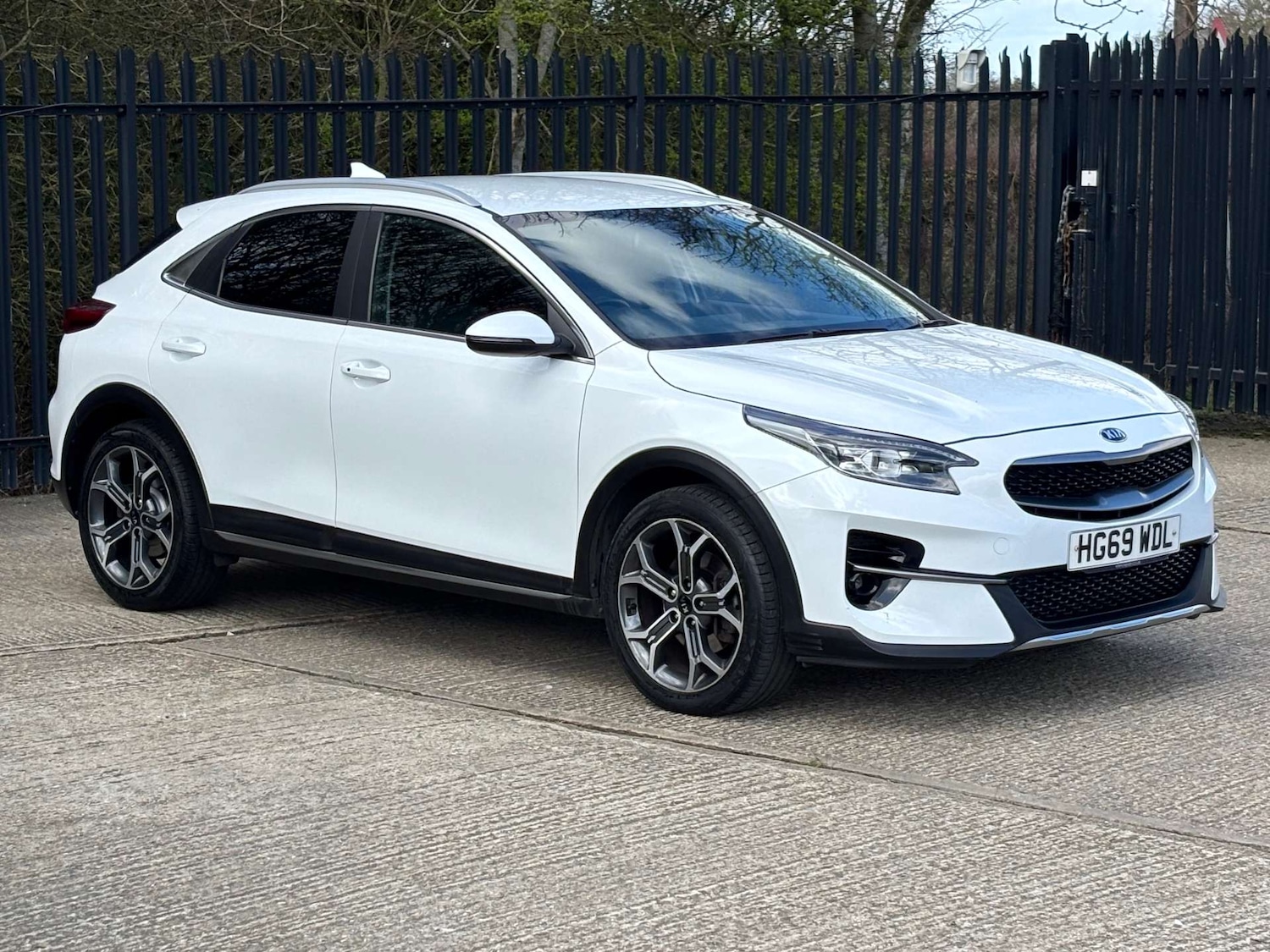 Used Kia XCeed 2020 for sale - 77833288: Photo 3