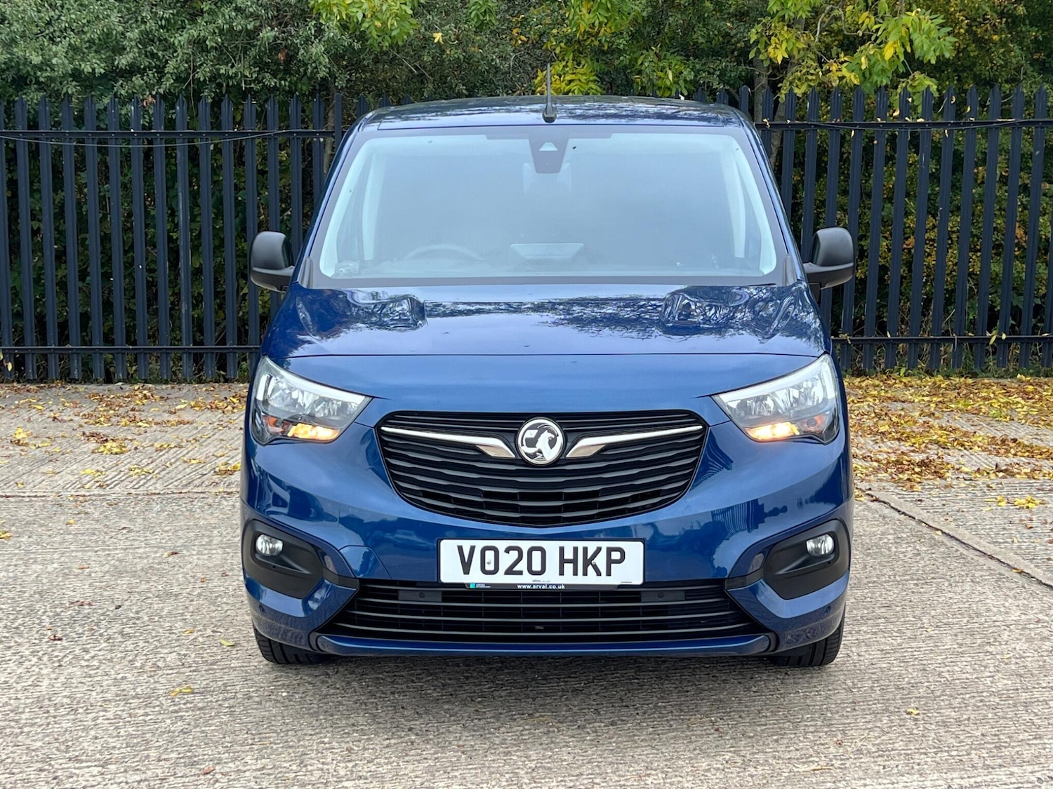 Used Vauxhall Combo 2020 for sale - 76158752: Photo 2