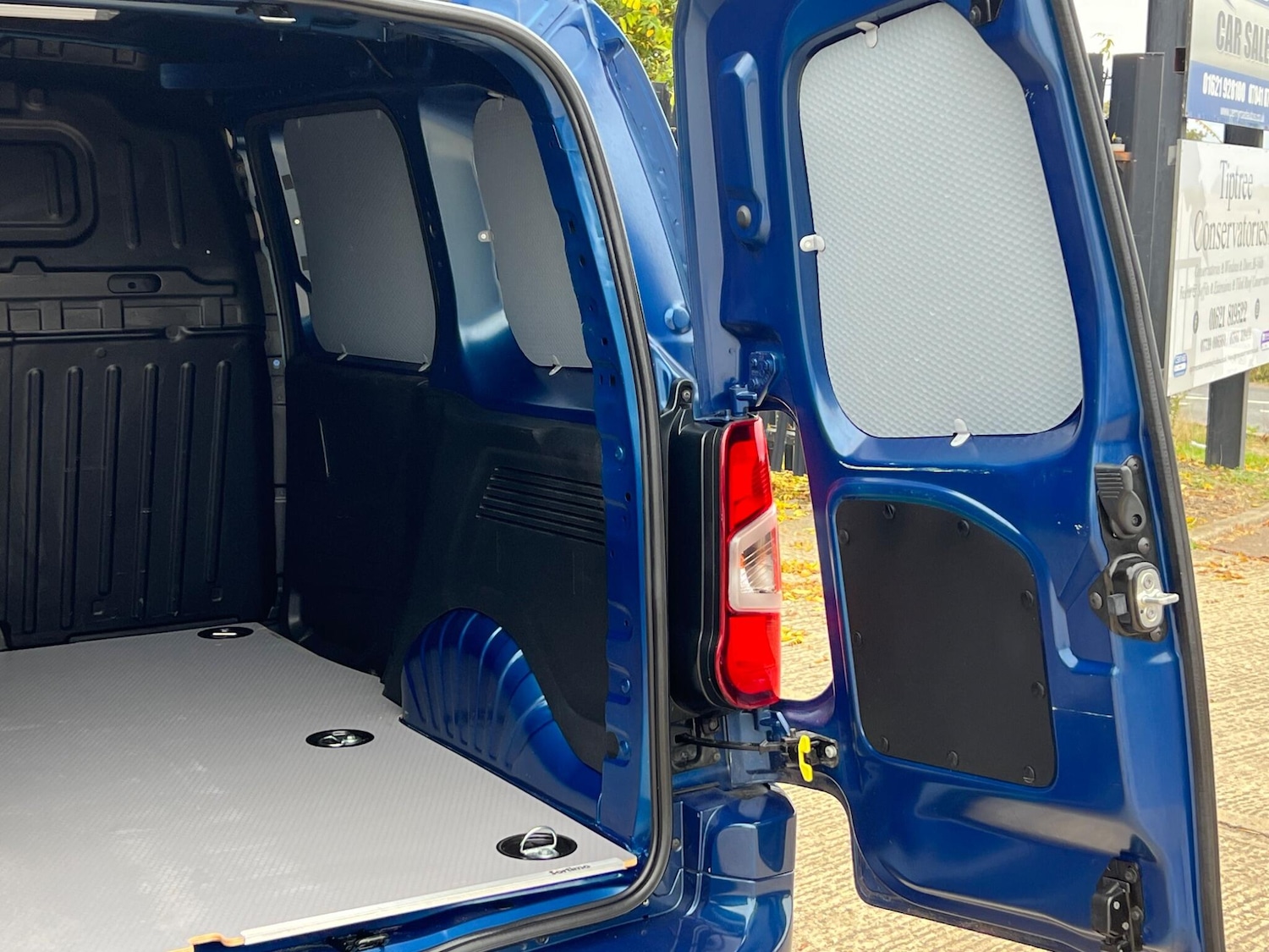 Used Vauxhall Combo 2020 for sale - 76158752: Photo 23