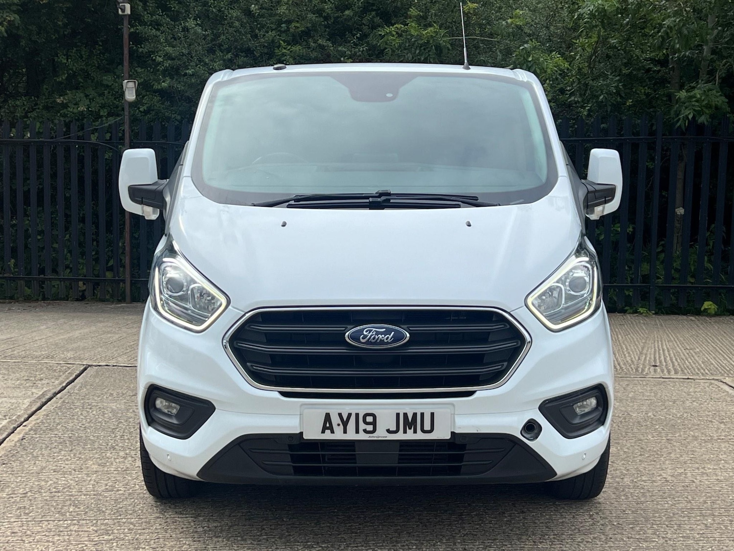Used Ford Transit Custom 2019 for sale - 76122137: Photo 18